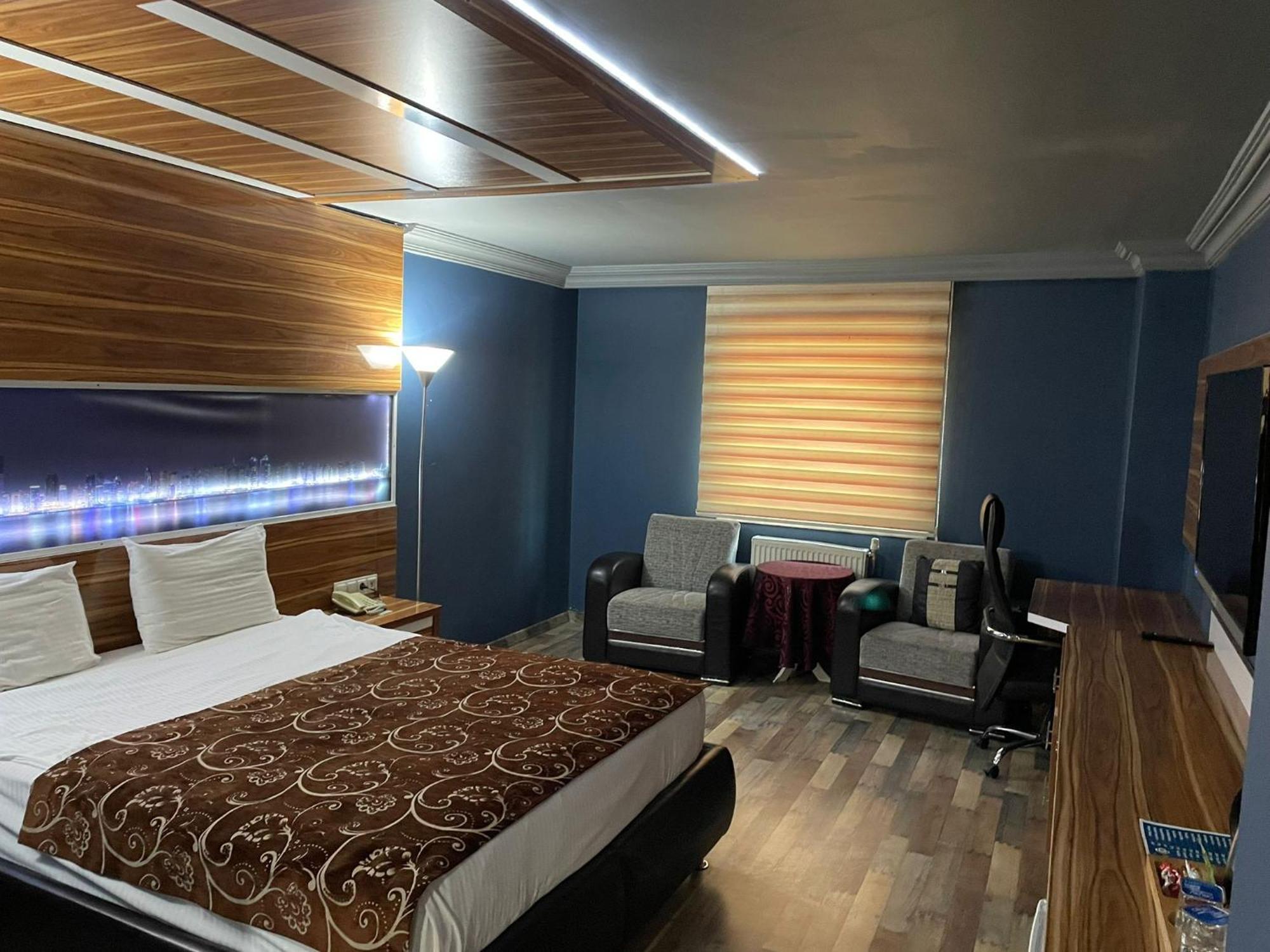 Demosan Hotel 카라만 외부 사진
