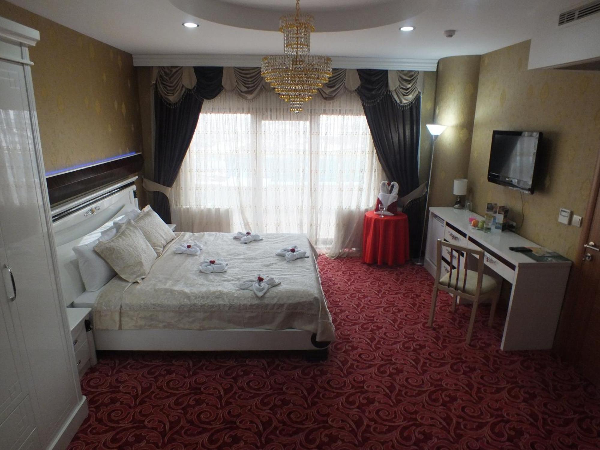 Demosan Hotel 카라만 객실 사진