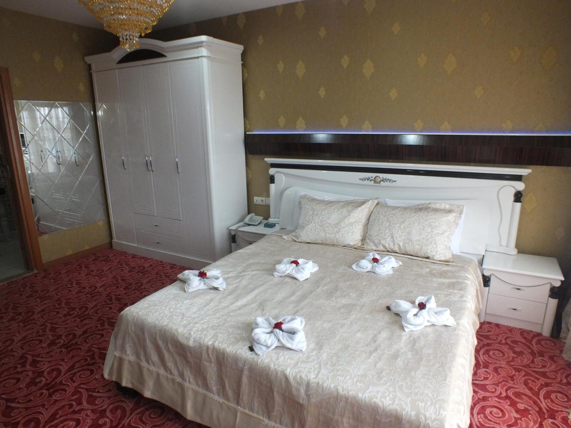 Demosan Hotel 카라만 객실 사진