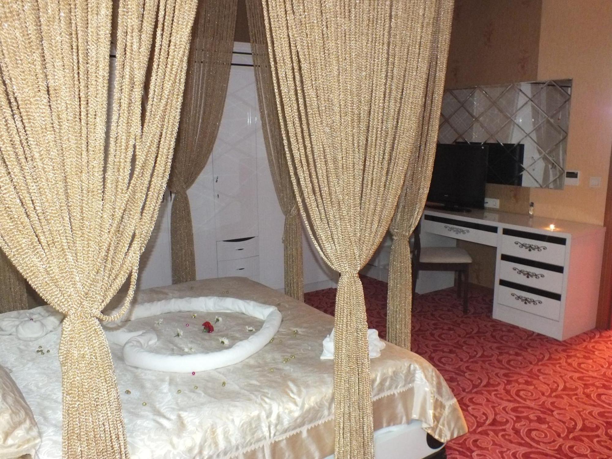 Demosan Hotel 카라만 객실 사진