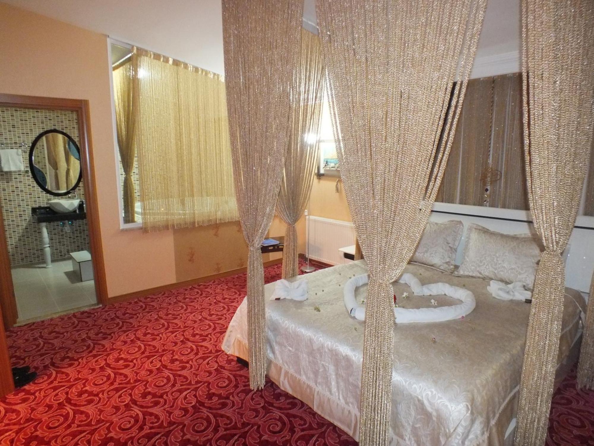 Demosan Hotel 카라만 객실 사진